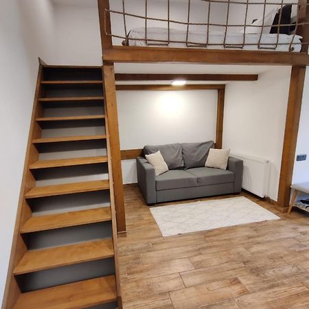 Colfly Studios Braşov Oda fotoğraf